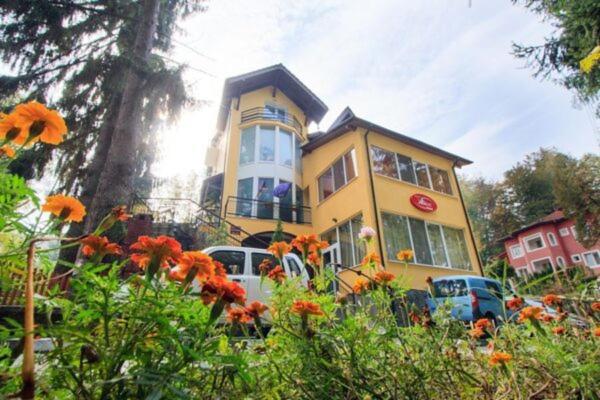 Hotel Alice Băile Olăneşti Exterior foto